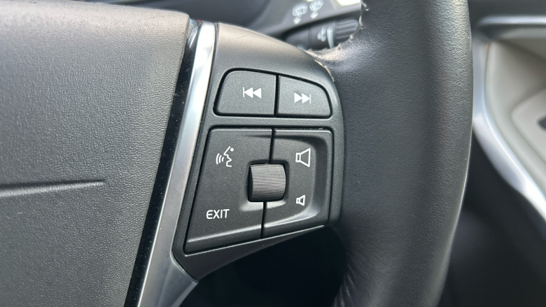 Volvo V40 T3 [152] Inscription 5dr Geartronic Petrol Hatchback